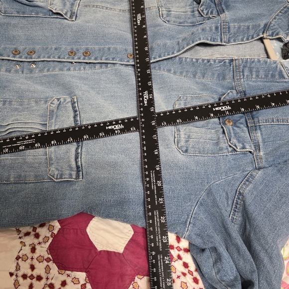 Denim Jacket  XL - Picture 4 of 12